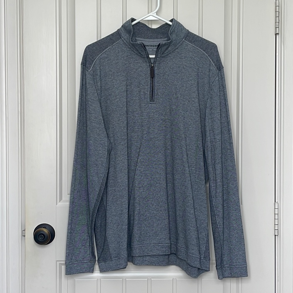 Johnston and Murphy quarter zip, size XL  EUC